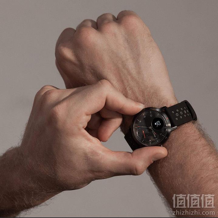 Withings Steel HR Sport 运动智能手表-心率和健身追踪器767.1元（国内1868元）
