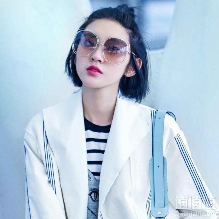 Chloe 寇依  全线低至4折 CE737S 749 女士方形太阳镜 £80.5免费直邮到手699元