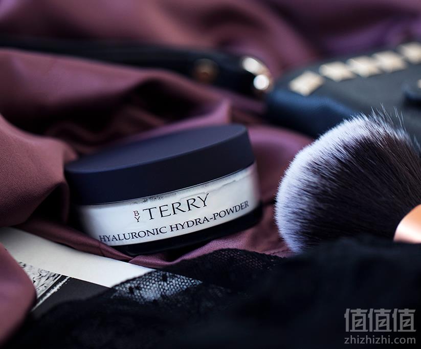 By Terry 泰利全线7折， 玻尿酸保湿散粉 可做夜间护肤10g £29.4凑单免费直邮到手255元