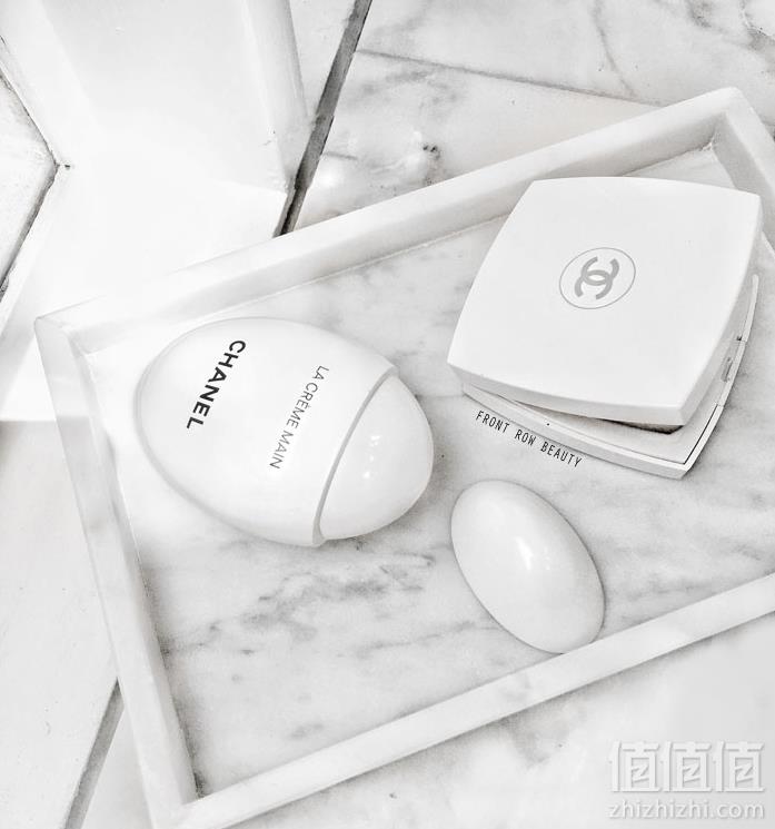 CHANEL 香奈儿 LA CRÈME MAIN 鹅卵石护手霜50ml €47.2凑单直邮到手367元