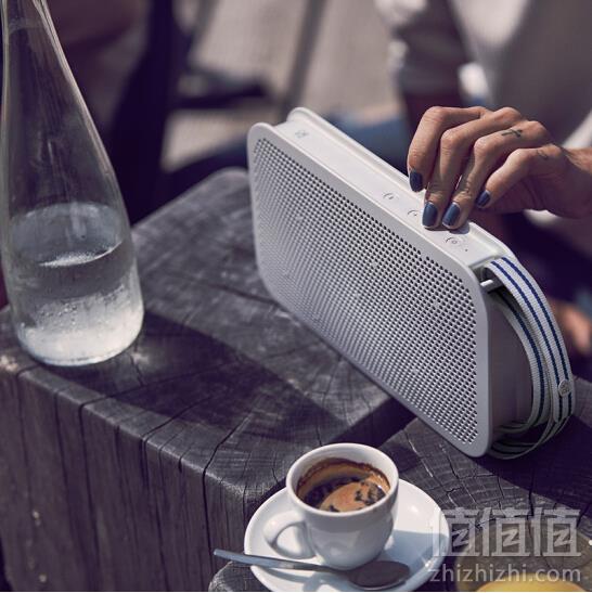 国行好价 Bang & Olufsen BeoPlay A2 Active 便携式蓝牙音响 2色1378元包邮