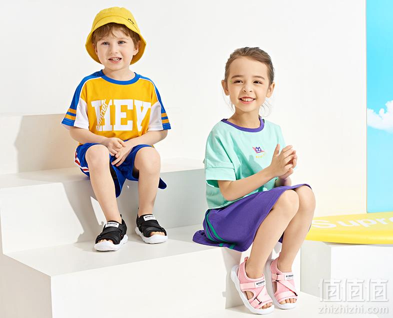 巴布豆 2009夏季新款男女童软底凉鞋 3色49元包邮（双重优惠）