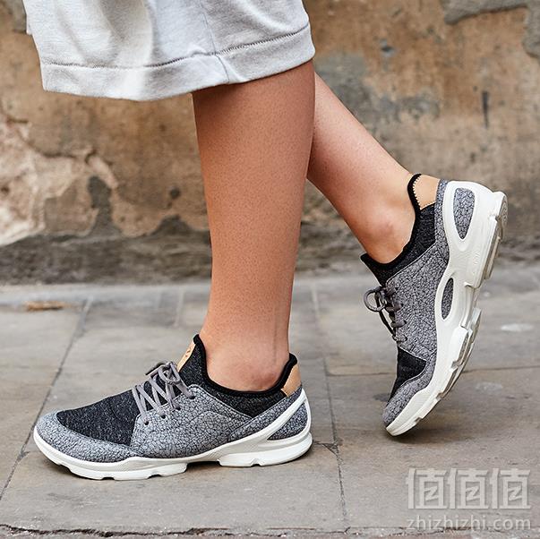 限35码，19春款 Ecco 爱步 Biom Street 健步街头系列 女士磨砂牛皮休闲鞋新低355.76元（天猫旗舰店折后1159元）