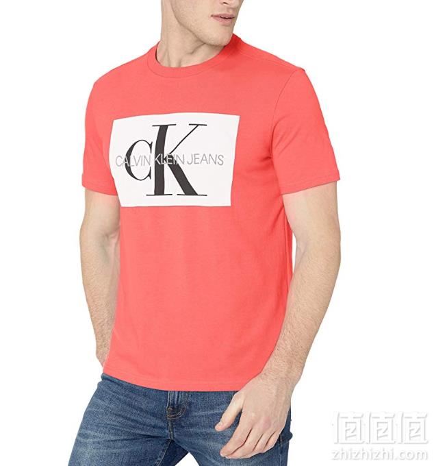 <span>码全！</span>PRIMEDAY特价，Calvin Klein 男士印花短袖T恤102元
