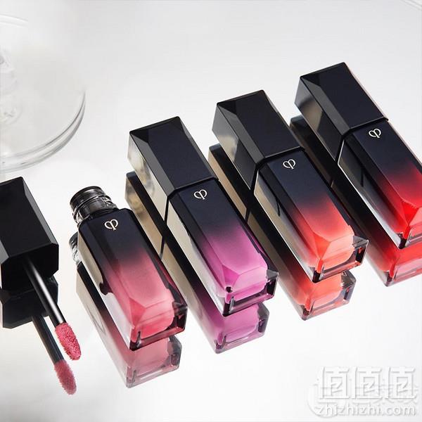 Cle de Peau BEAUTE 肌肤之钥 假日系列 黑管艳光唇釉 5.5g #16259元起包邮包税（需领券）