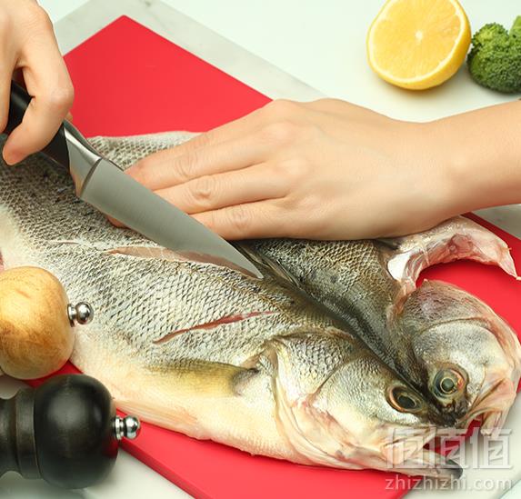 海名威 冷冻鲜蒸三去海鲈鱼（去鳃去鳞去内脏）450g*5条  ￥69包邮13.8元/条（双重优惠）