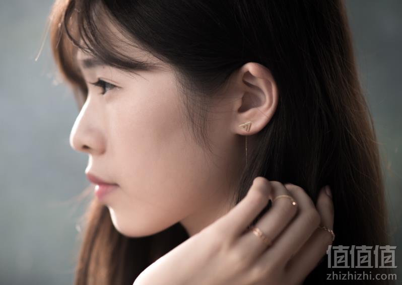 CHOW TAI FOOK 周大福 女神系列 E121150 18K金 妙趣三角耳环440元包邮