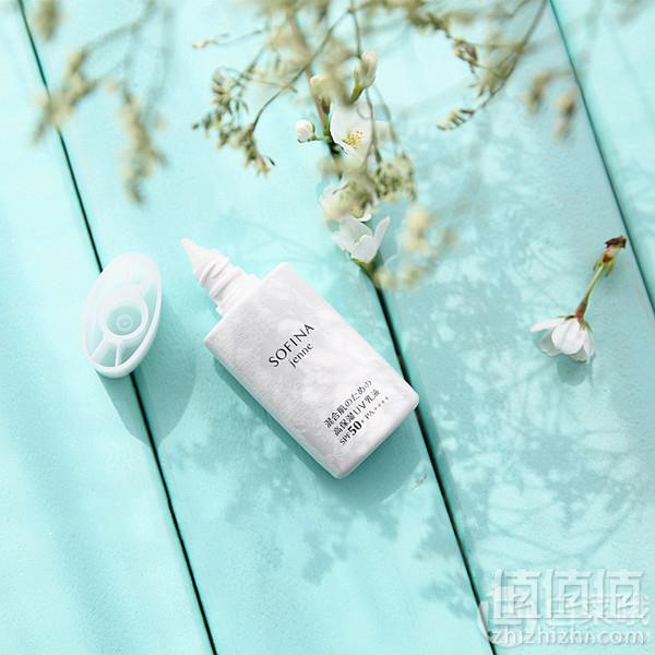 Sofina 苏菲娜 透美颜 日间倍护防晒乳白蕾丝SPF50+ PA+++ 30mL新低88.01元（双重优惠）