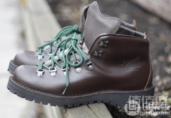 V底+GTX，Danner 丹纳 Mountain Light II 美国产 经典防水户外徒步鞋 两色多码1577元