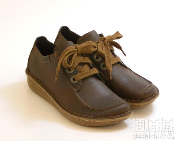 限UK3.5码，Clarks 其乐 Funny Dream 女士真皮休闲鞋266.27元