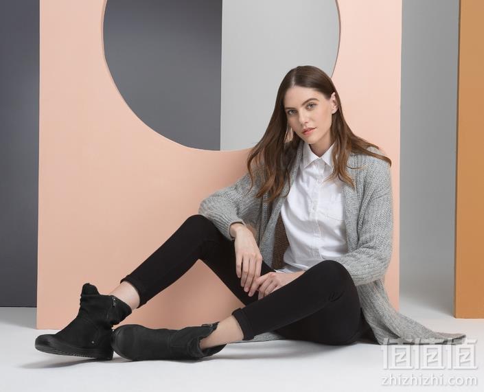 ECCO 爱步 Fara 法拉系列 女士加厚拉链圆头牛皮短靴 235423570.37元（天猫旗舰店1999元）