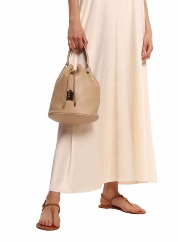 FURLA 芙拉 SLEEK 女士小号牛皮水桶包 W640001474.35元