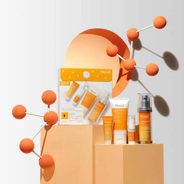 Murad 慕拉 The Derm Report On 焕肤礼品套装（洁面乳60mL+三重去角质面膜10mL+黑眼圈修复霜5mL+修复精华30mL）新低302元（可3件92折）