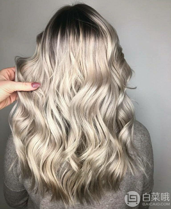 OLAPLEX 4号硬核修护洗发水（修护型）2000mL €110.33免费直邮含税到手821元