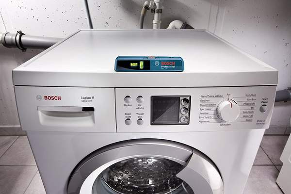 Bosch 博世 GLL1P 迷你激光水平仪256.41元（可3件9折）