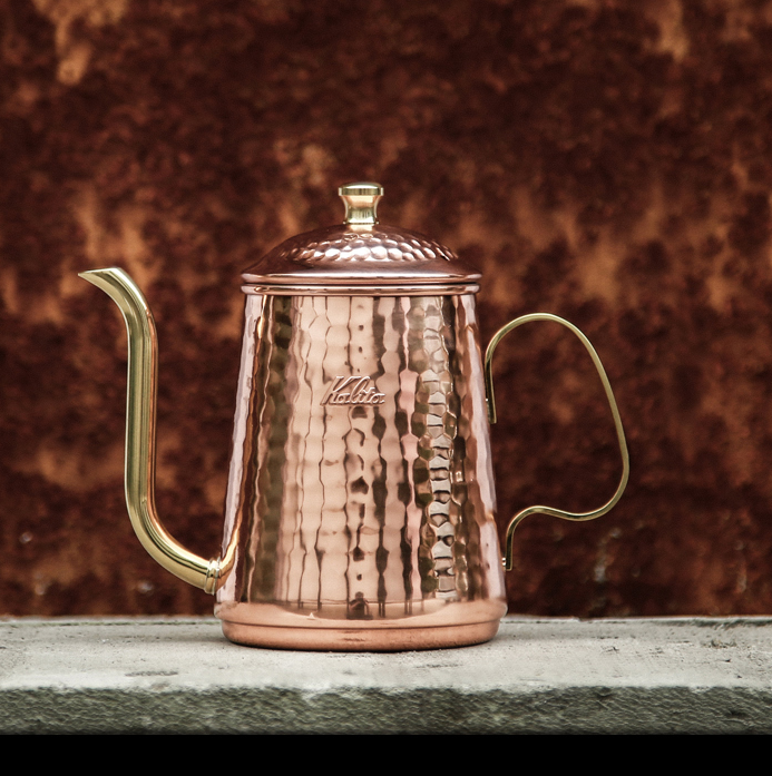 Kalita 卡莉塔 手工铜制锤纹咖啡手冲壶 600ml   ‎#52260407.8元