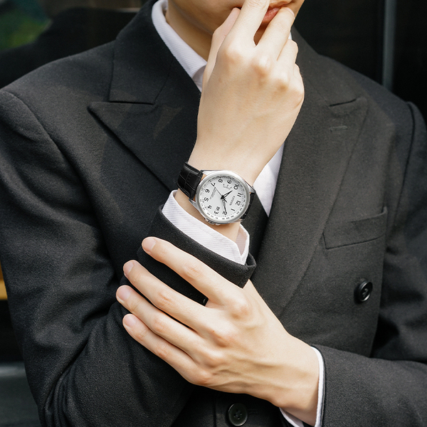 Citizen 西铁城 CB0250-17A 男士光动能五局电波石英表11524元（京东自营3352元）