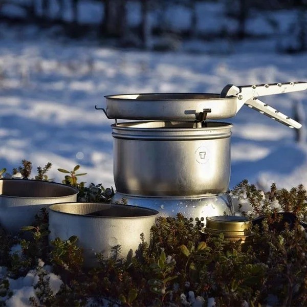 瑞典著名户外品牌，Trangia 25-2UL 超轻白铝锅酒精炉套装327764新低498.53元