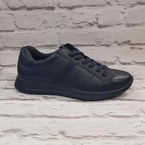 ECCO 爱步 Flexure Runner 随溢起跑系列 女士牛皮透气轻便休闲鞋 292423新低406.29元