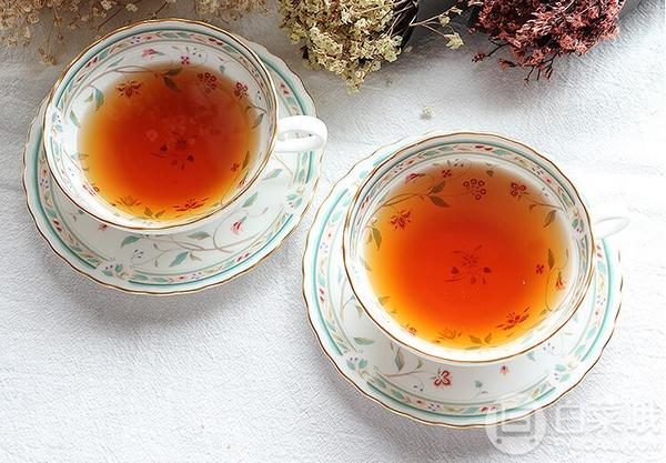 Noritake 则武 Hanasarasa花更纱 骨瓷小茶壶 520ml538.62元（天猫1400元）