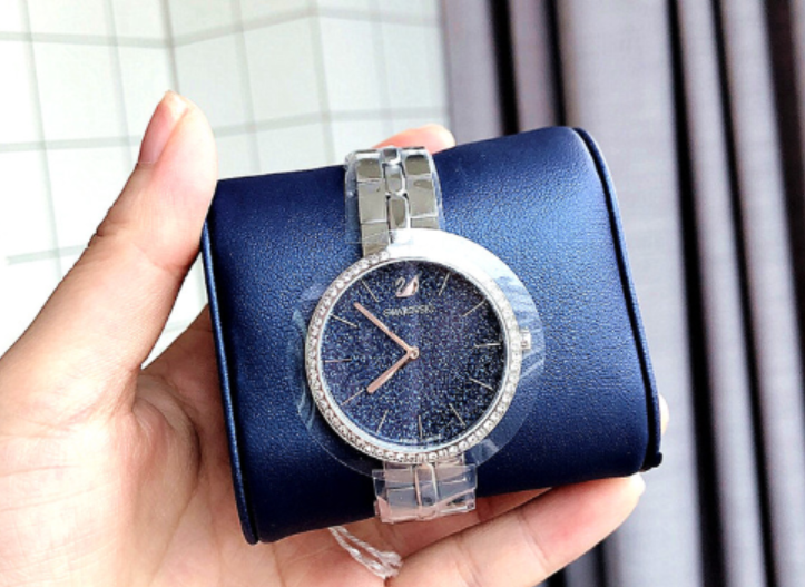 Swarovski 施华洛世奇 Cosmopolitan系列 女士水晶石英腕表5517790922.55元