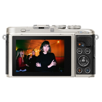 OLYMPUS 奥林巴斯 E-PL9 微单相机 套机（14-42mm） 图3