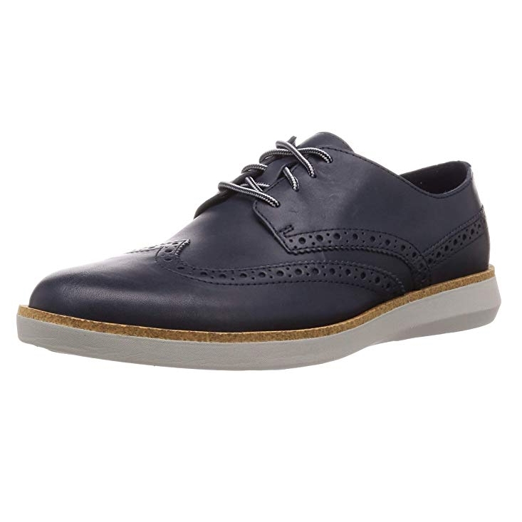 中亚Prime会员、限尺码： Clarks Fairford Walk 男士休闲皮鞋 图1