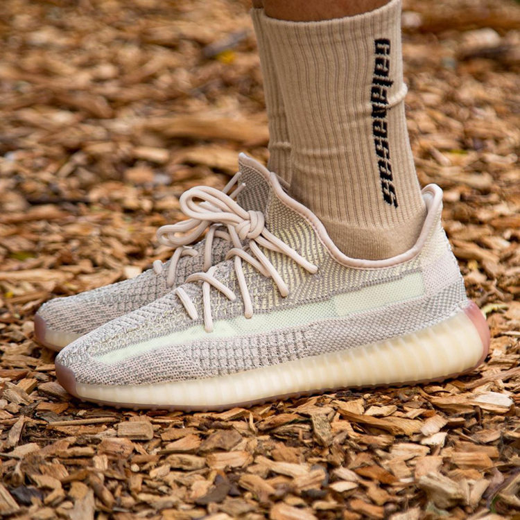 阿迪达斯 YEEZY BOOST 350 V2 男女运动鞋 图6