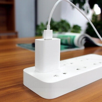 ZMI 紫米 HA612 QC3.0充电头 18W + USB-C 数据线 1米 充电套装 图4