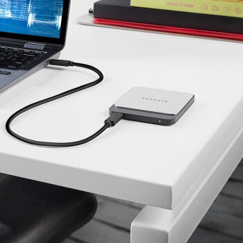 历史低价： SEAGATE 希捷 飞翼Fast 移动固态硬盘 Type-C接口 2TB 图5