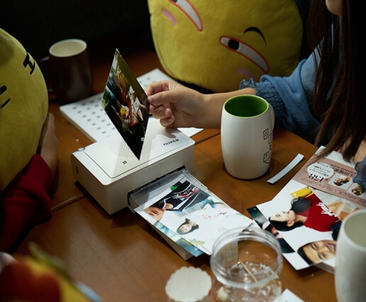 4日18点： FUJIFILM 富士 Princiao Smart 小俏印 照片打印机 图4