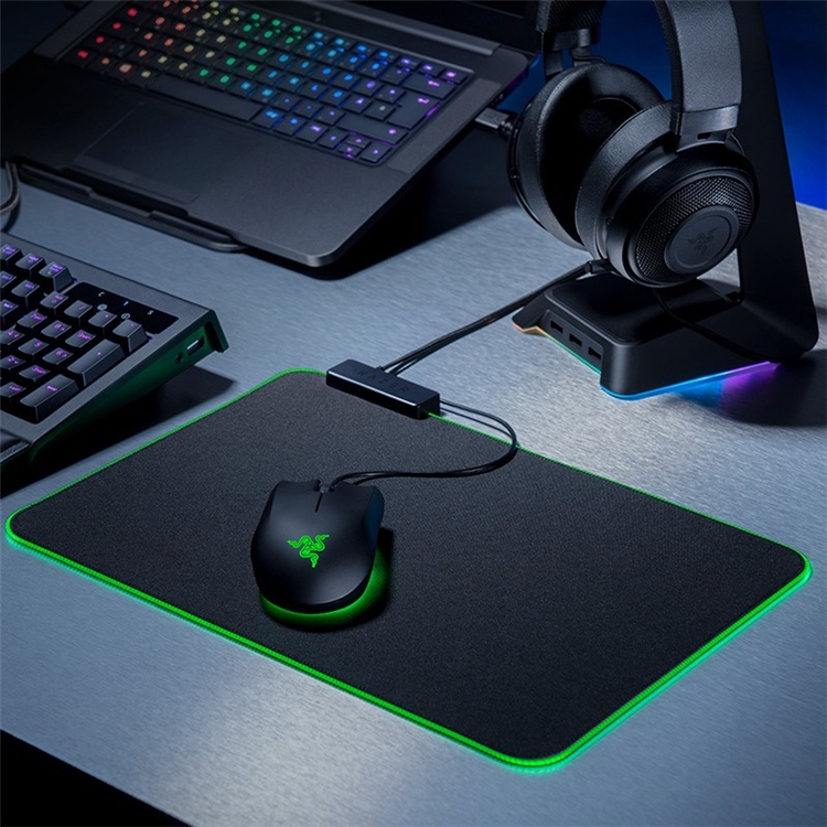 RAZER 雷蛇 Goliathus Chroma 重装甲虫幻彩版 游戏鼠标垫 图5