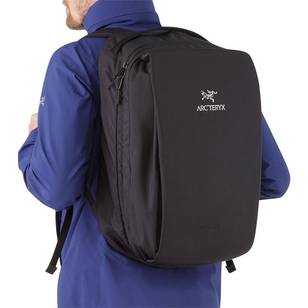 中亚Prime会员： ARC'TERYX 始祖鸟 Blade系列 户外双肩包 28L 图1