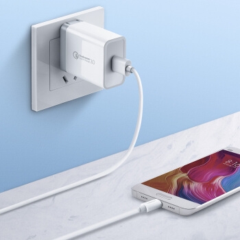 2日0点： UGREEN 绿联 CD122 QC3.0充电器 18W *2件 图5
