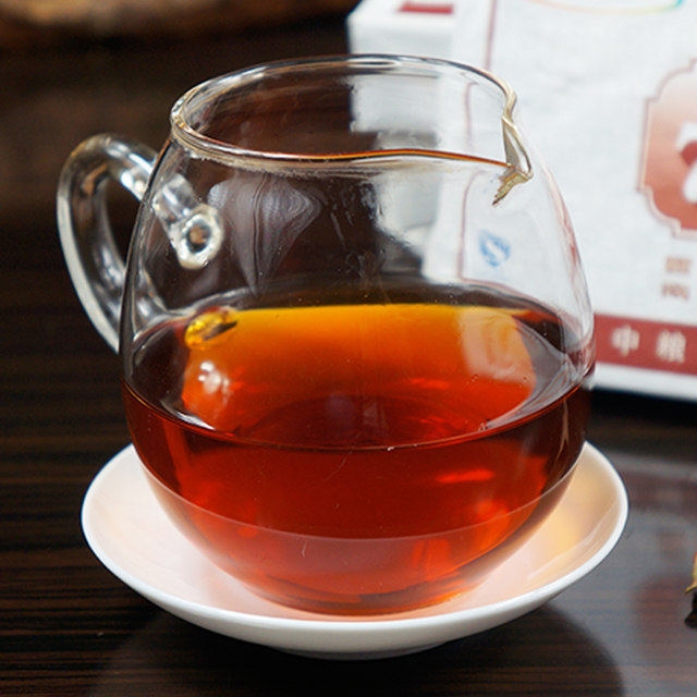 中茶 普洱茶 经典7581茶砖 250g 刮油去脂 标杆口粮茶 图1