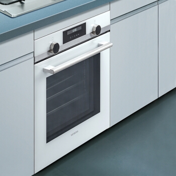 SIEMENS 西门子 IQ500 HB557GEW0W 嵌入式烤箱 71升 图3