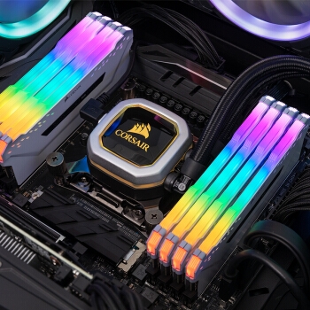 CORSAIR 美商海盗船 复仇者RGB DDR4 3600 16GB(8GB×2) 台式机内存条 白色 图5