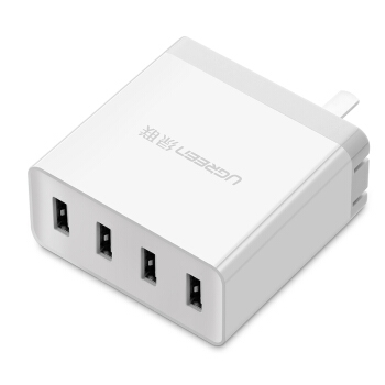 UGREEN 绿联 多口USB可折叠充电器 四口 图1
