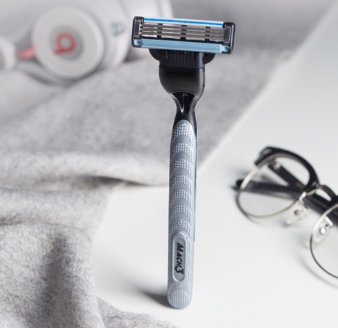 Gillette 吉列 锋速3经典 豪华装剃须刀 （1刀架+9刀头） 图4