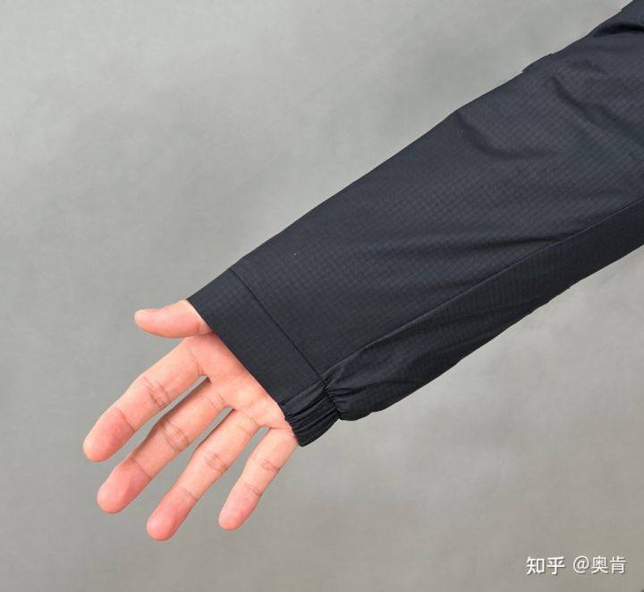 顶级装备适合体制内穿 ORADAE Gore Thermium防水羽绒服 图9