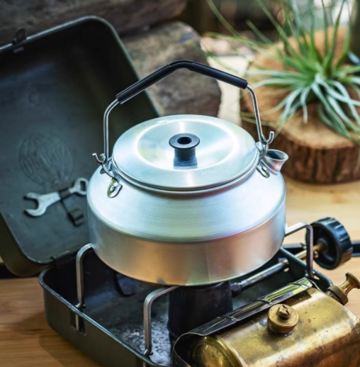 瑞典著名户外品牌，Trangia 户外露营轻量烧水壶 0.9L125.55元（可3件92折）
