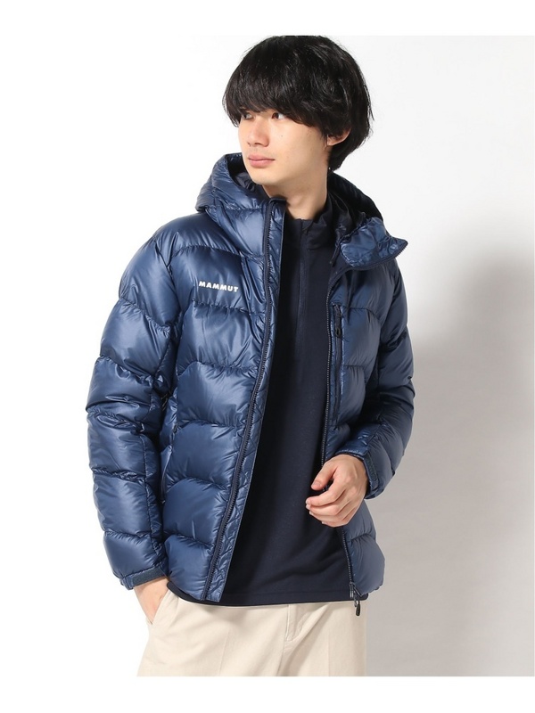 日版，Mammut 猛犸象 Gravity 男士750蓬白鹅绒轻量防泼水连帽羽绒服 多码1421.07元（天猫旗舰店3998元）