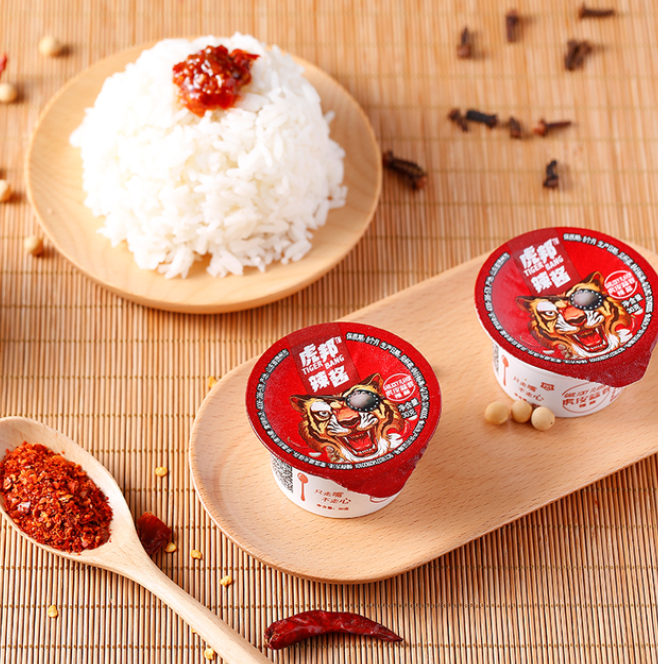 山东特产 虎邦 蒜蓉辣酱/牛肉酱 30g*24杯 29.9元包邮 买手党-买手聚集的地方