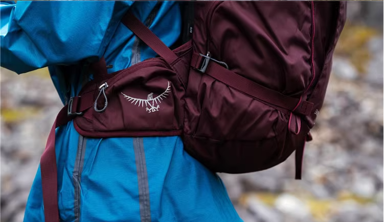 Osprey 小鹰 Skimmer 16 女子户外徒步防水耐磨双肩背包 附带水袋426.39元