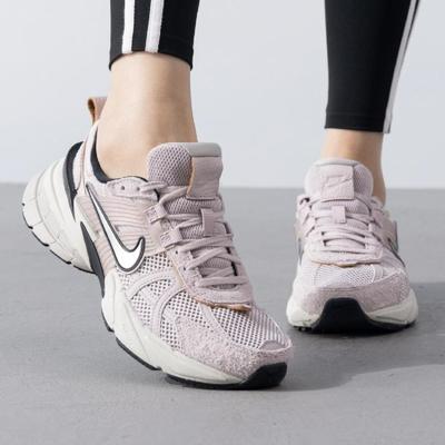 nike 耐克 w v2k run低帮女鞋复古时尚耐磨轻便时尚运动鞋休闲鞋