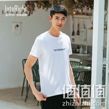  男子字母T恤 