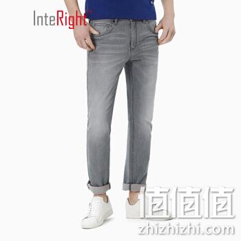  男子窄脚牛仔裤 