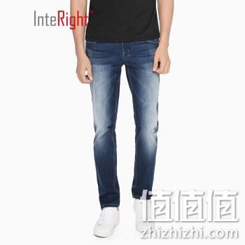  男子破洞牛仔裤
