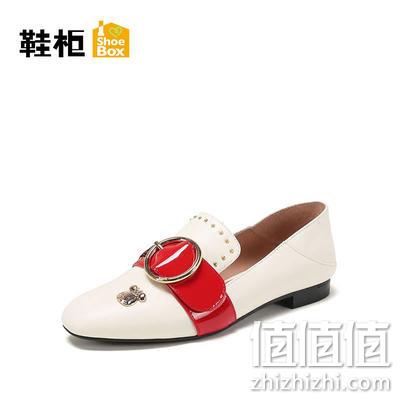  达芙妮 春秋款时尚AB款字母电绣舒适单鞋