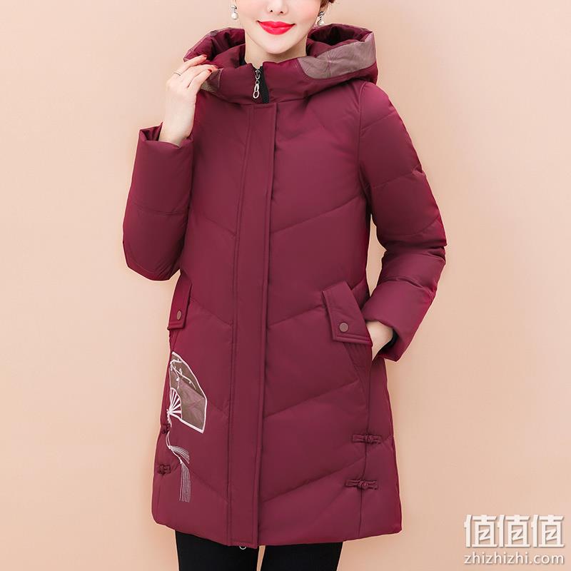  雅鹿妈妈装羽绒服